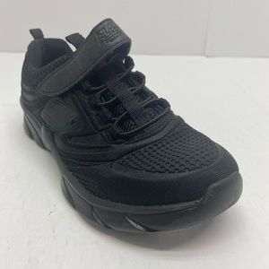 The Incredible Elastika by Sketchers Sneaks Sz 2 Y